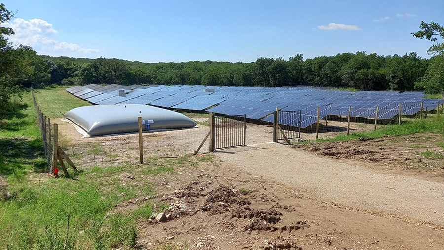Parc photovoltaique cloups bergas à Saint-Antonin-Noble-Val